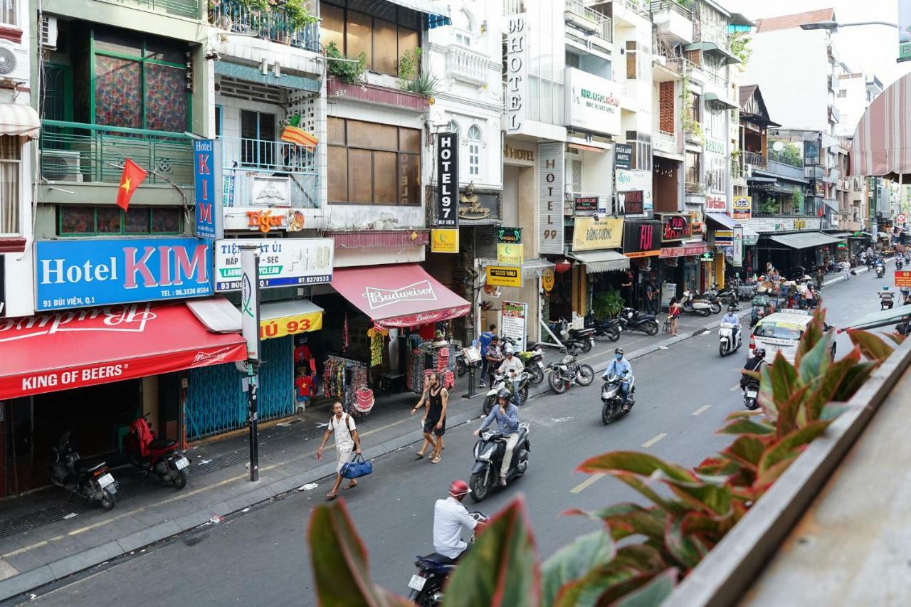 Vietdream Hostel (Adults Only) Хошимин Екстериор снимка