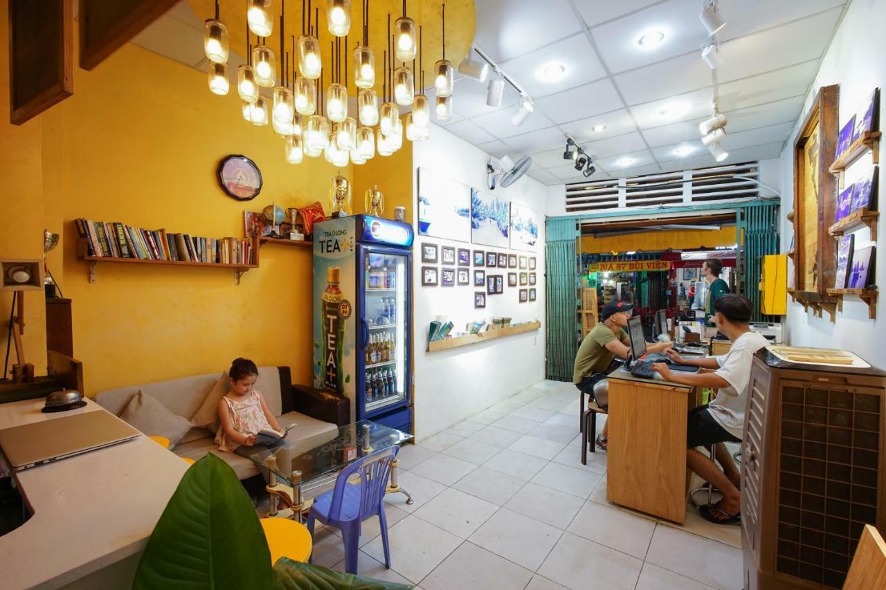 Vietdream Hostel (Adults Only) Хошимин Екстериор снимка