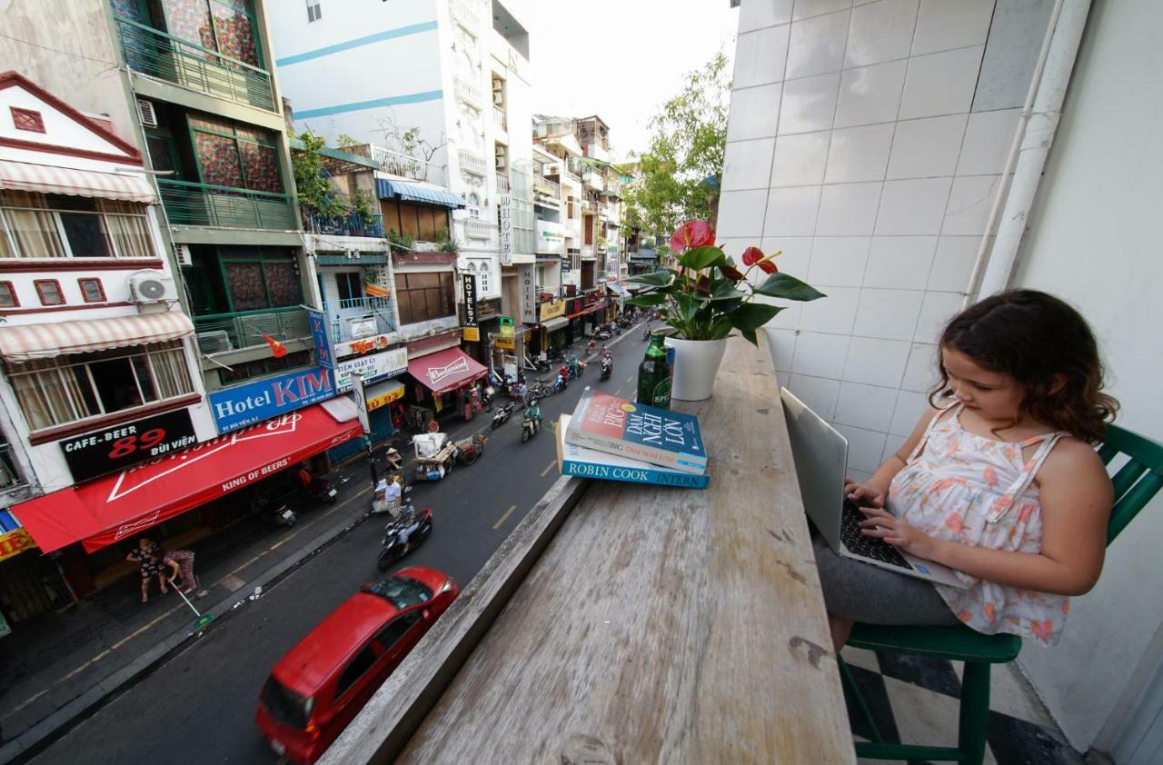 Vietdream Hostel (Adults Only) Хошимин Екстериор снимка
